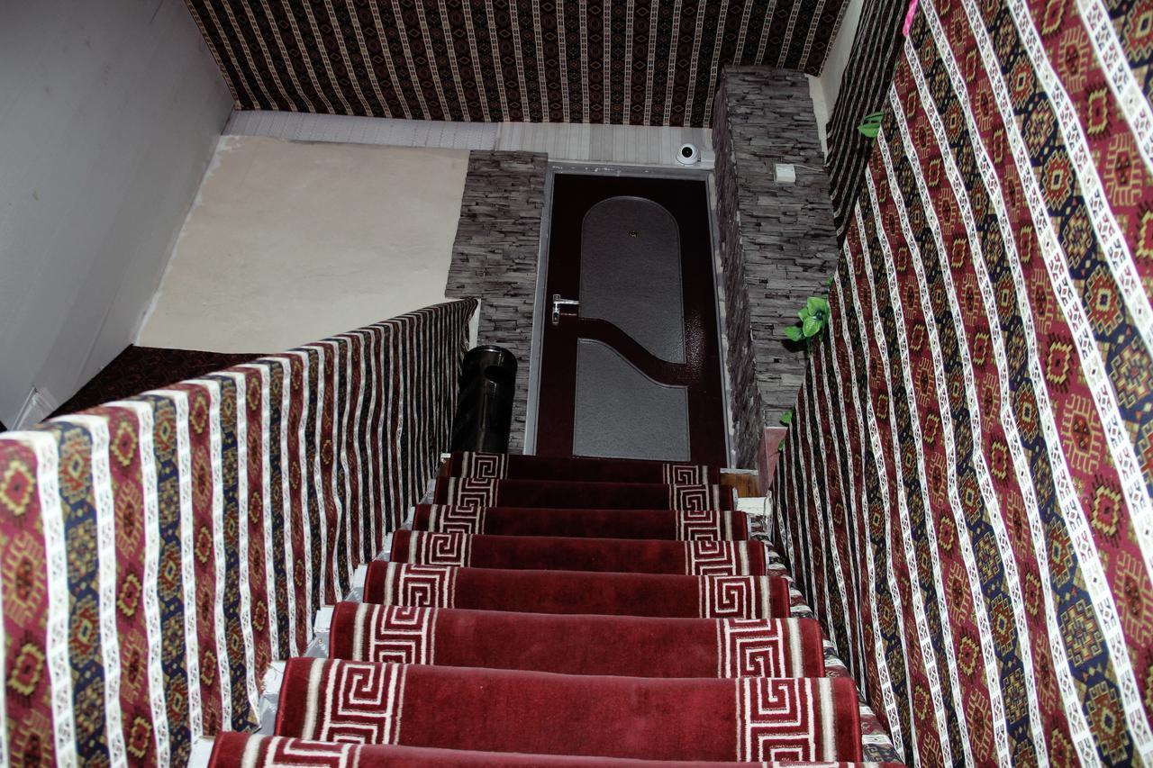 Cth-Baku-Hostel Екстериор снимка